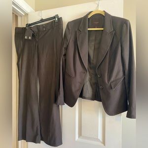 Women’s suit set